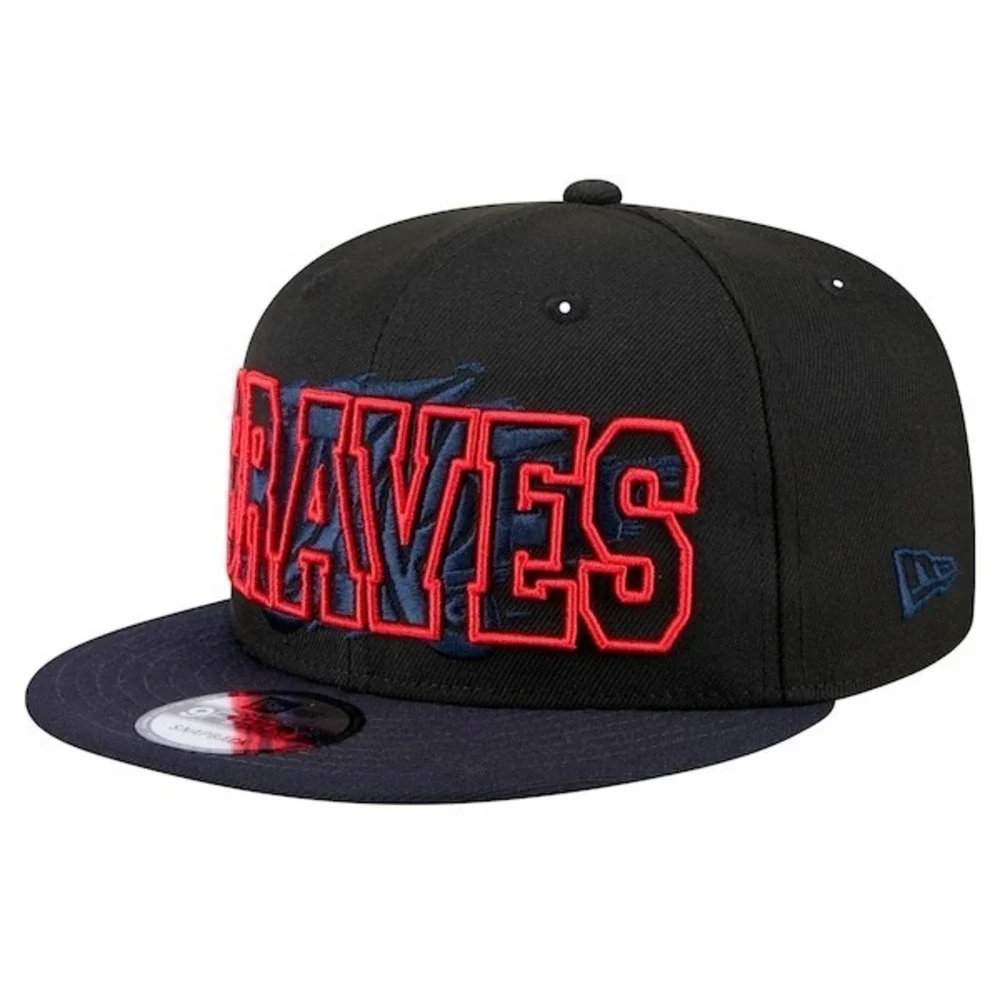 New Era Black Atlanta Braves Splatter 9FIFTY Snapback Hat‎